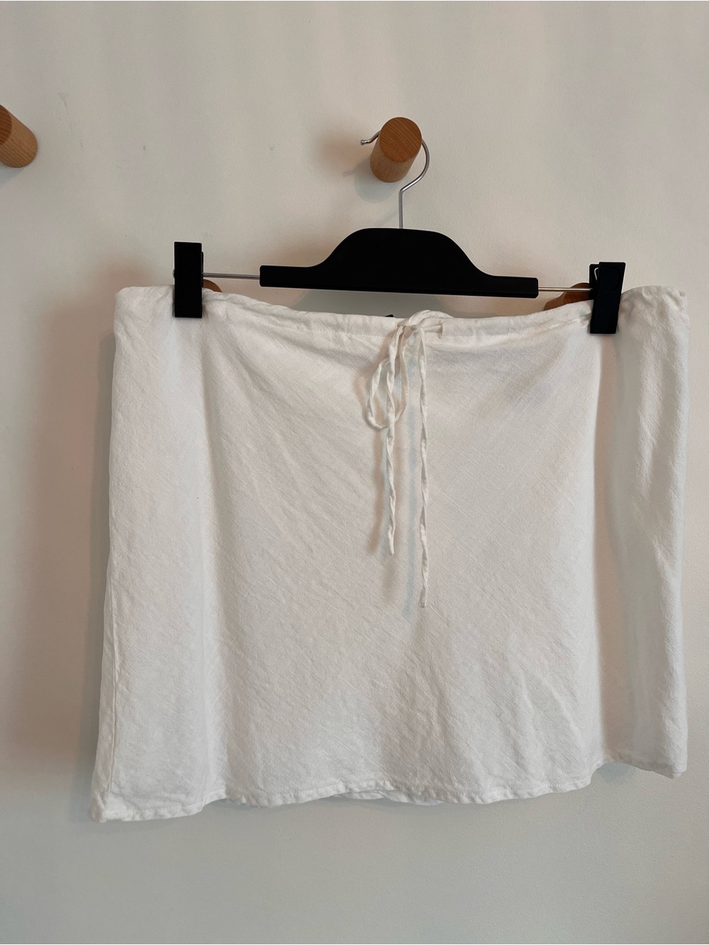 H&M White Drawstring Mini Skirt